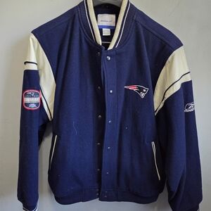 Vintage Reebok Men's Navy and Cream Varsity Jacket